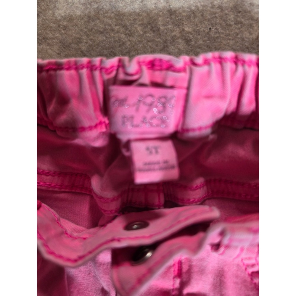 The Childrens Place Girls Pink Denim Shorts Elastic Waist Size 5T Rolled Cuffs - Picture 1 of 5